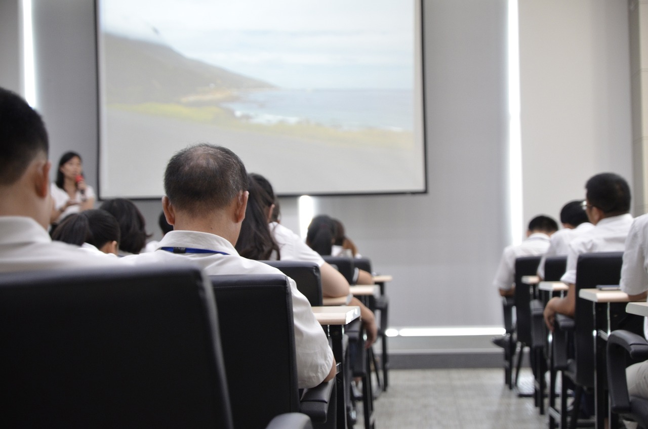 大学生兼职工作寻找指南，如何找到理想兼职？